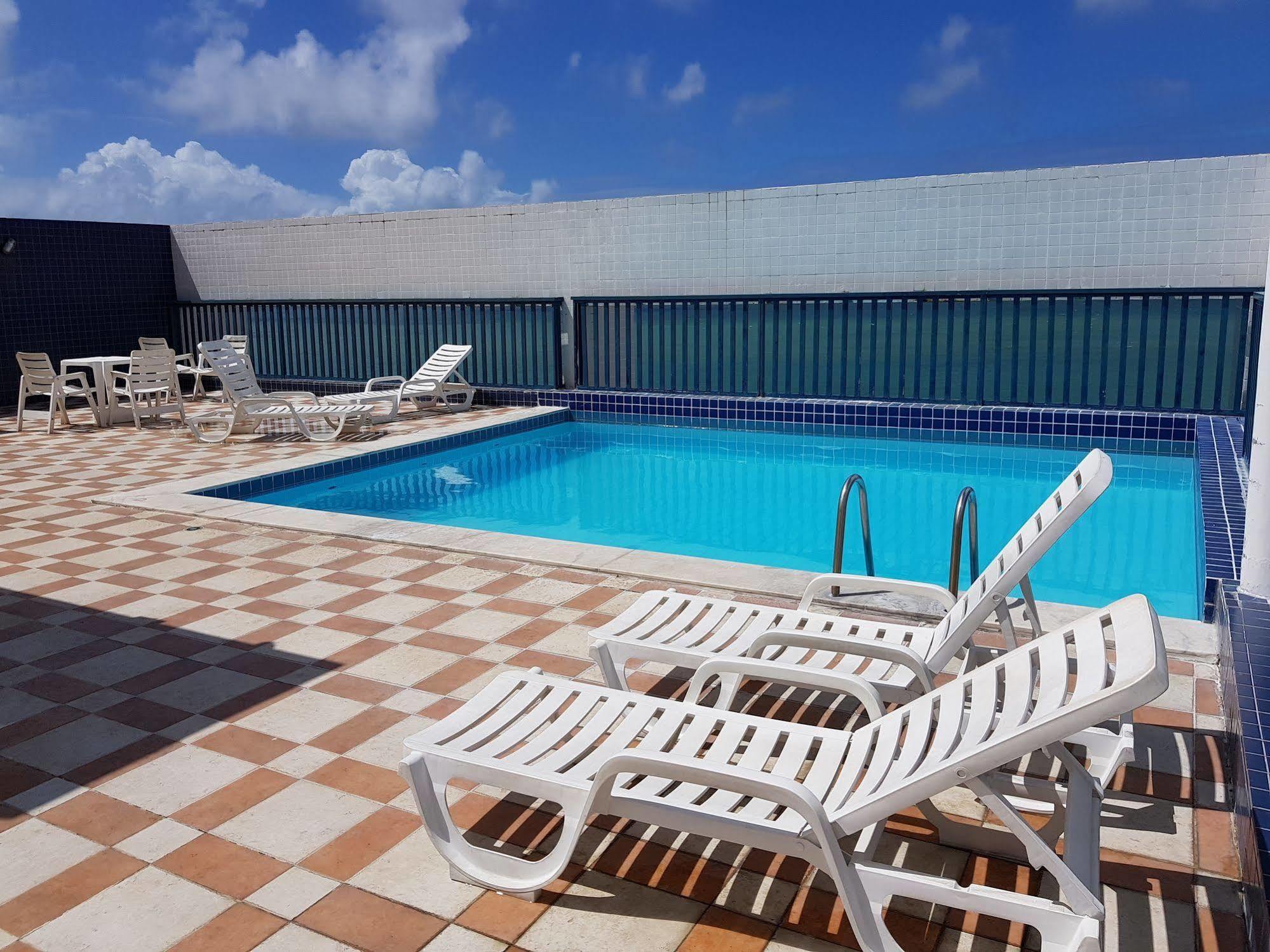 Aparthotel Everest Flats Recife