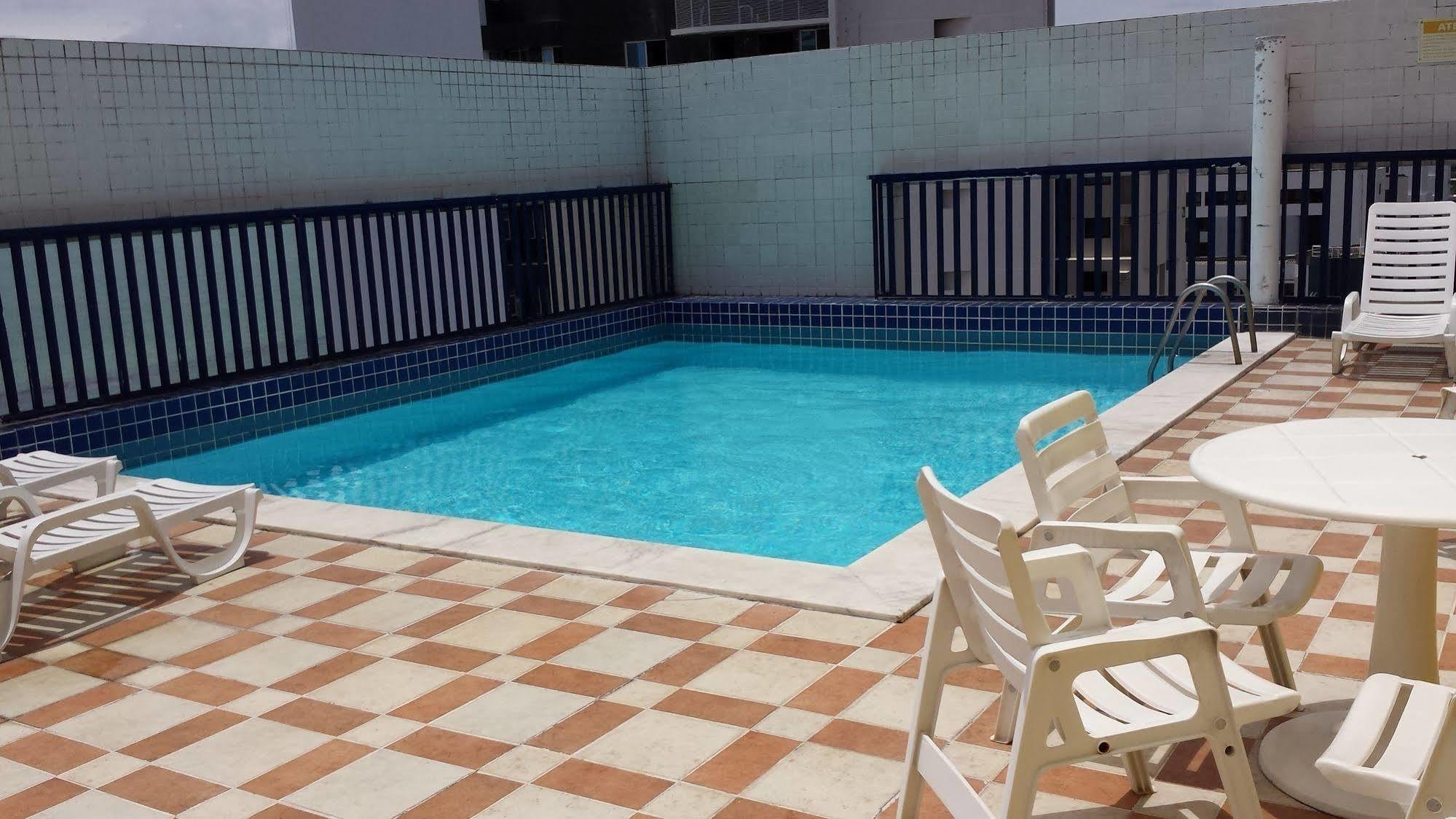 Aparthotel Everest Flats Recife