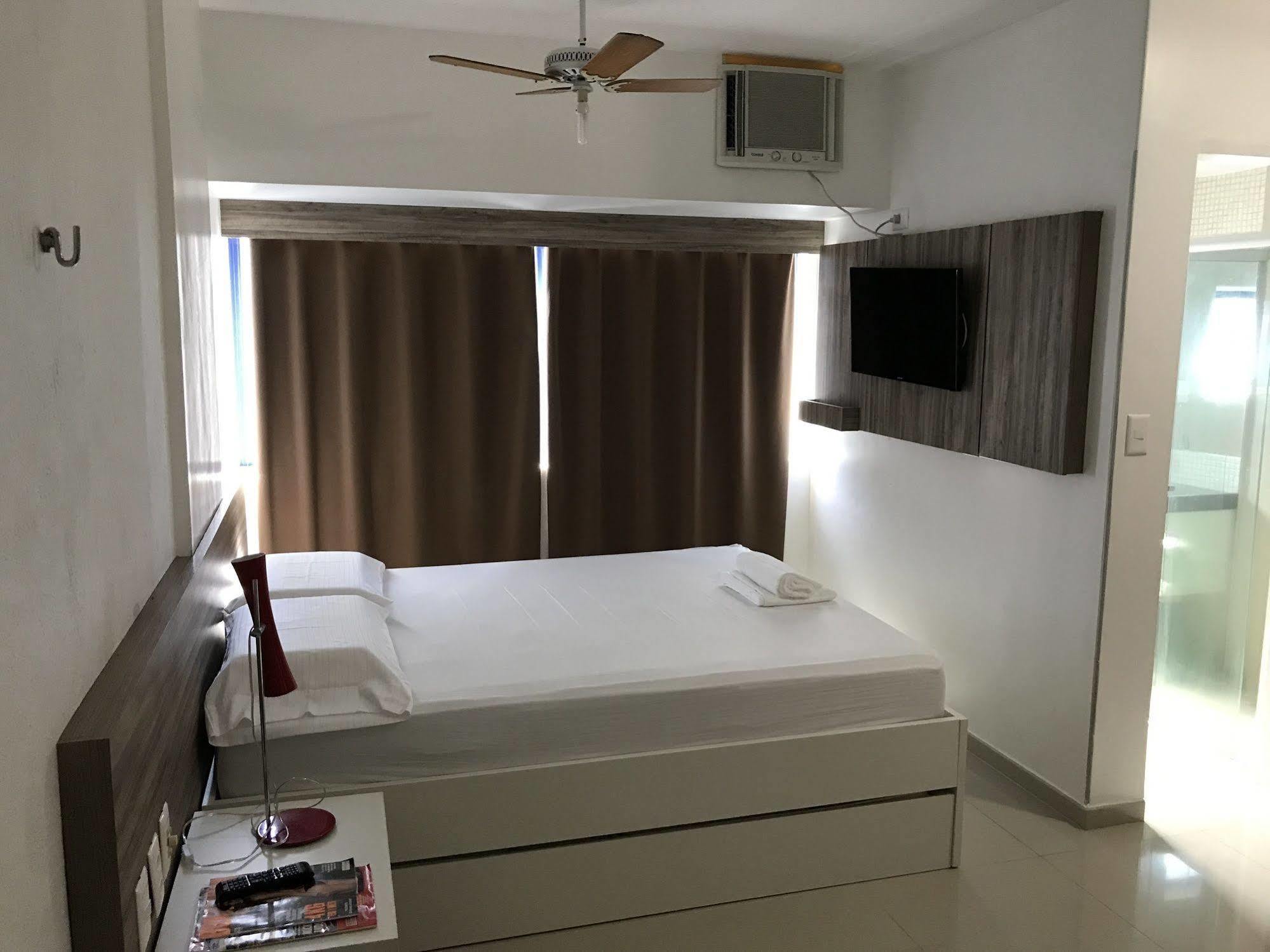 Aparthotel Everest Flats 2*